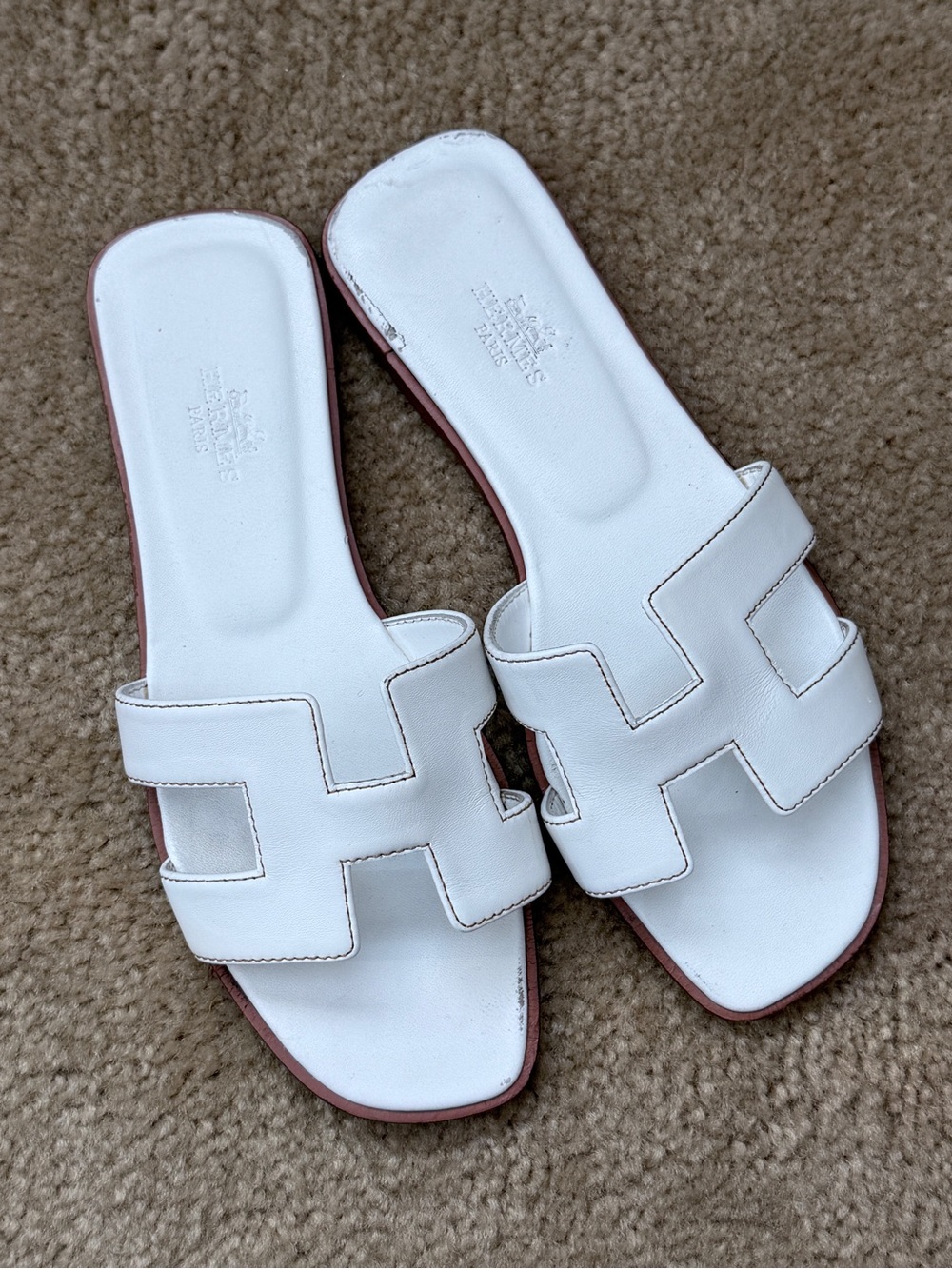 Hermes White Leather Oran Slide Sandals size EU 35